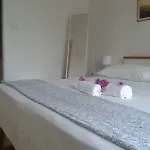Guest House Lana Guest house 3*