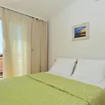 Guest House Lana