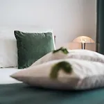 Guest house Guest House Lana 3*